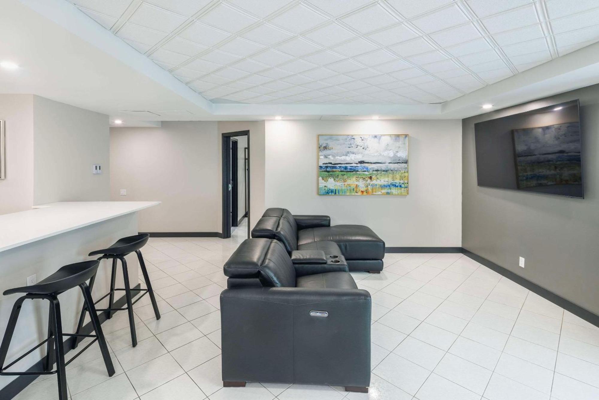 Les Suites De Laviolette Ascend Hotel Collection Trois-Rivieres Ngoại thất bức ảnh