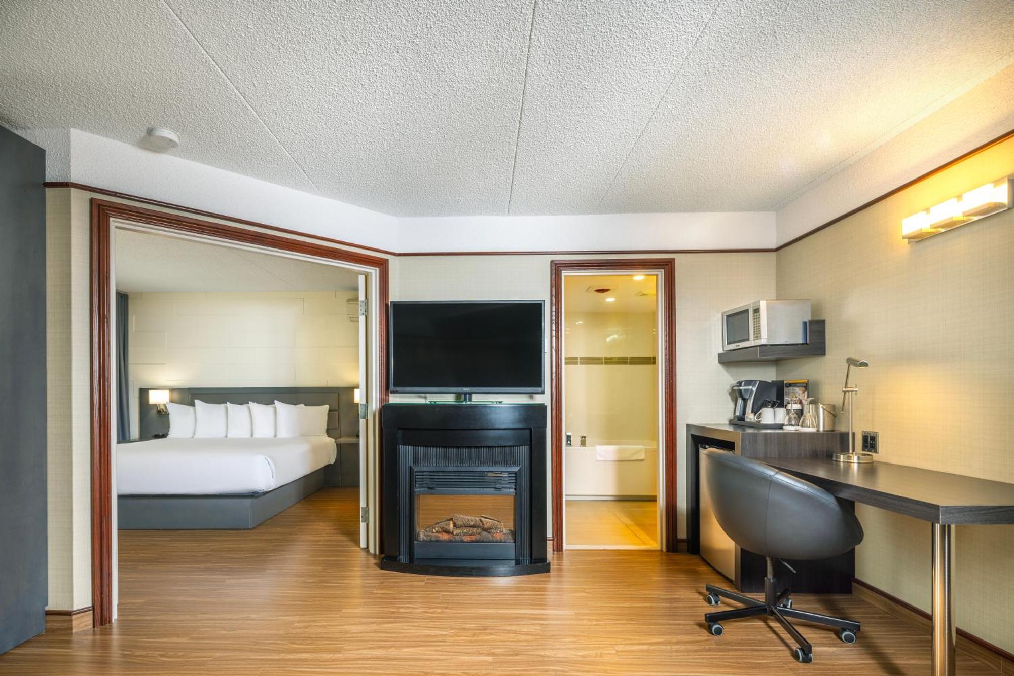 Les Suites De Laviolette Ascend Hotel Collection Trois-Rivieres Ngoại thất bức ảnh