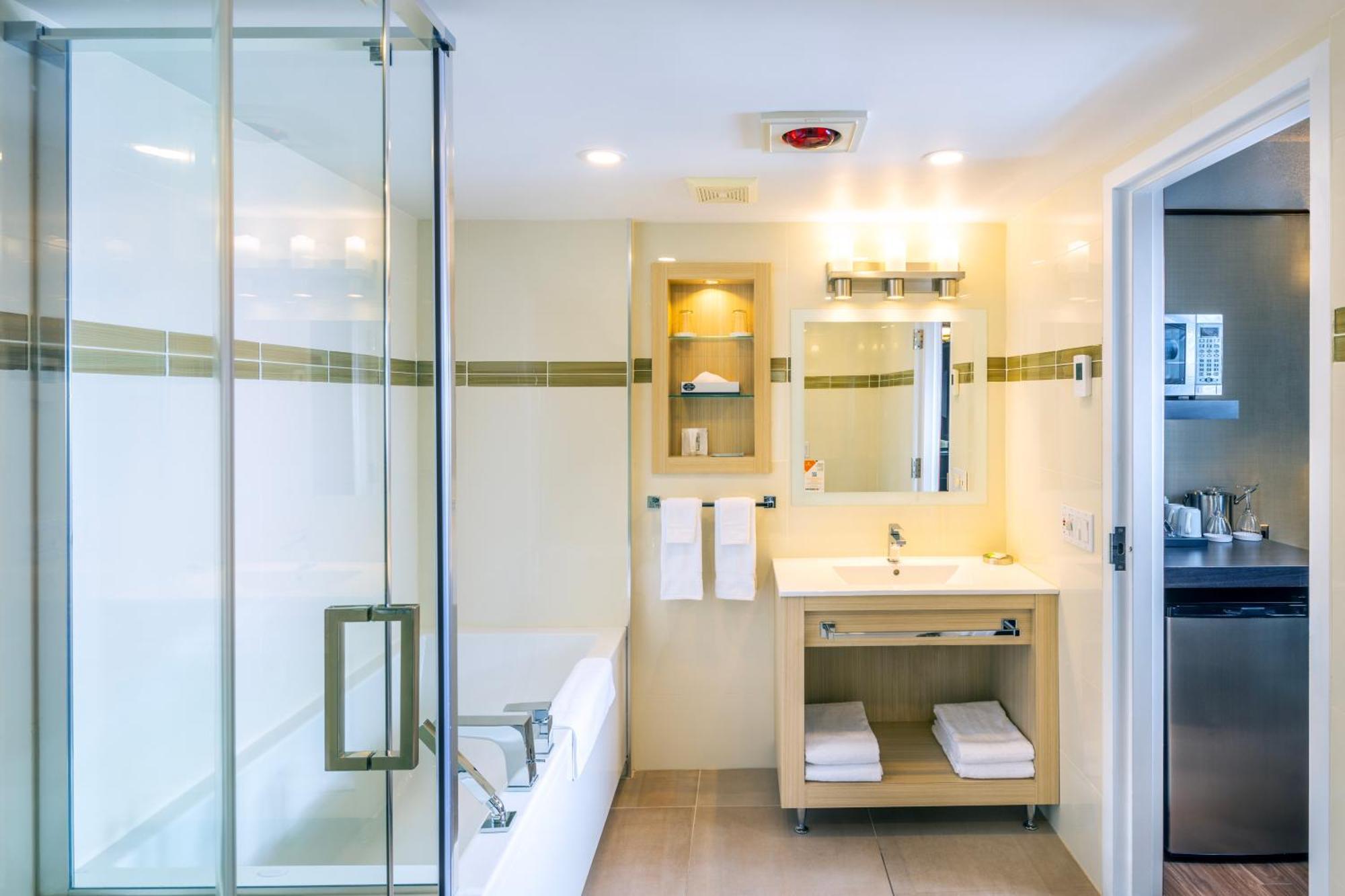 Les Suites De Laviolette Ascend Hotel Collection Trois-Rivieres Ngoại thất bức ảnh