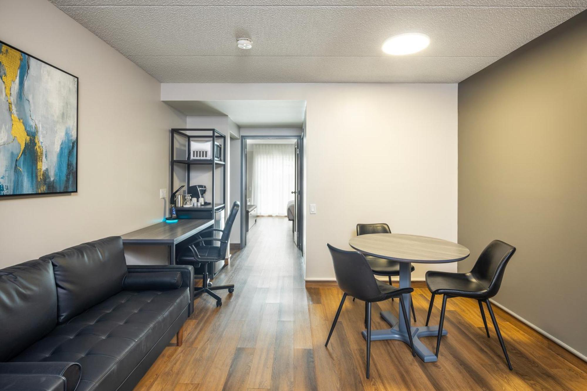 Les Suites De Laviolette Ascend Hotel Collection Trois-Rivieres Ngoại thất bức ảnh