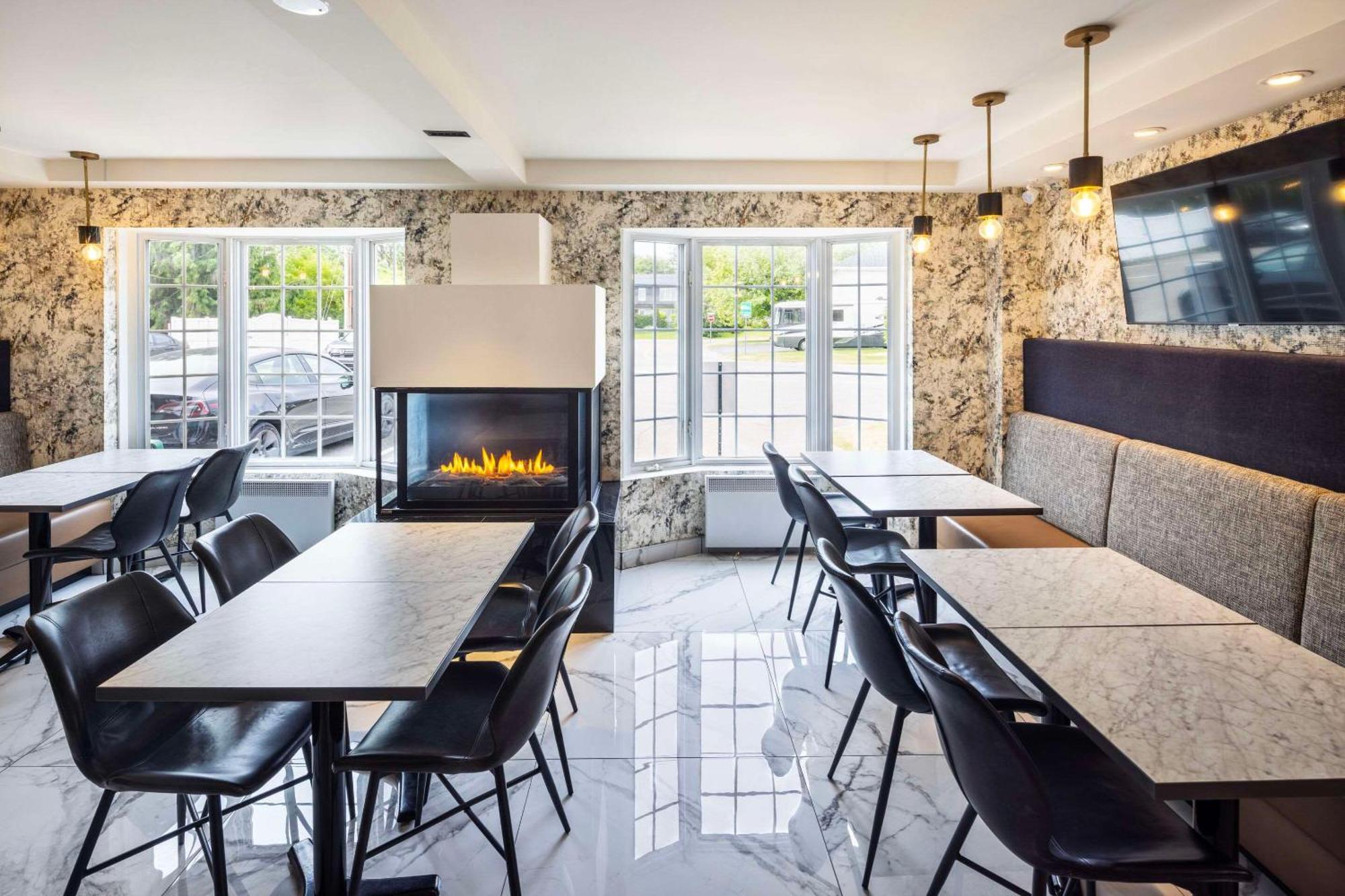 Les Suites De Laviolette Ascend Hotel Collection Trois-Rivieres Ngoại thất bức ảnh