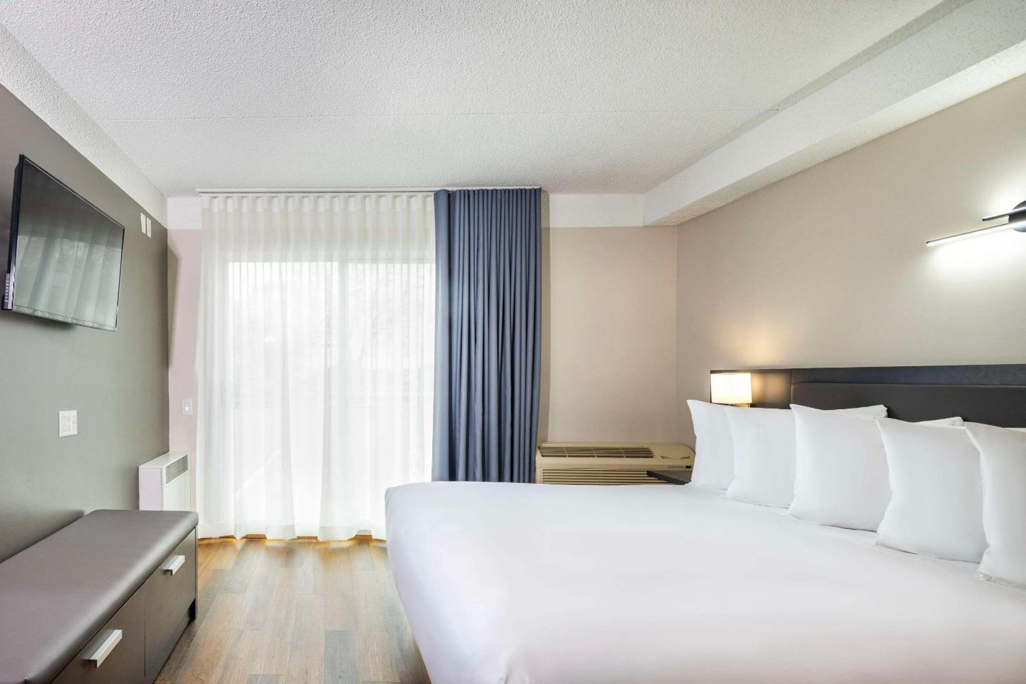 Les Suites De Laviolette Ascend Hotel Collection Trois-Rivieres Ngoại thất bức ảnh