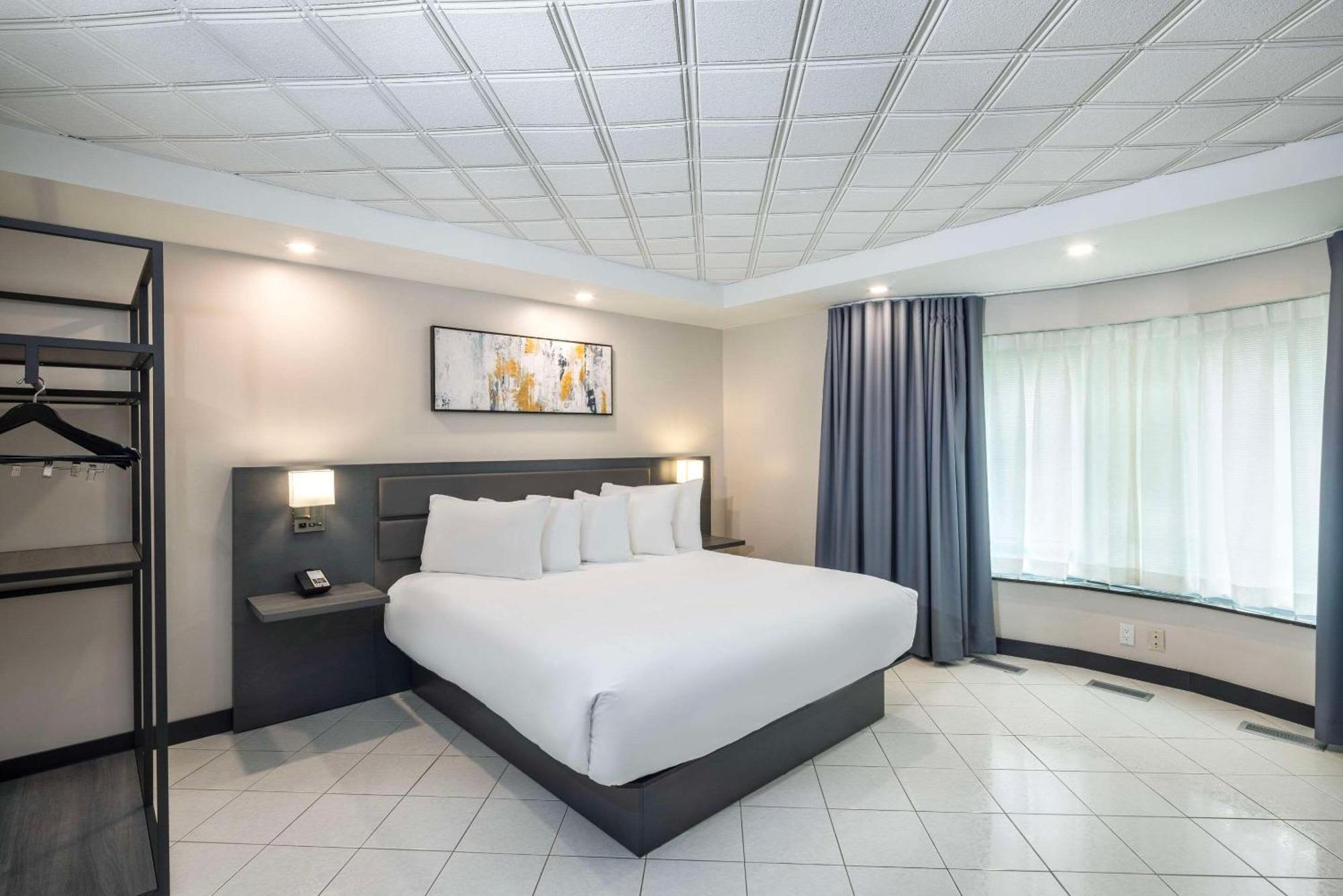 Les Suites De Laviolette Ascend Hotel Collection Trois-Rivieres Ngoại thất bức ảnh